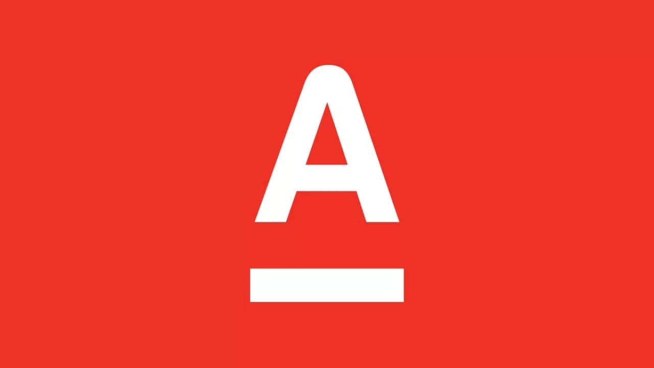 Альфа-Банк Дебетовая карта